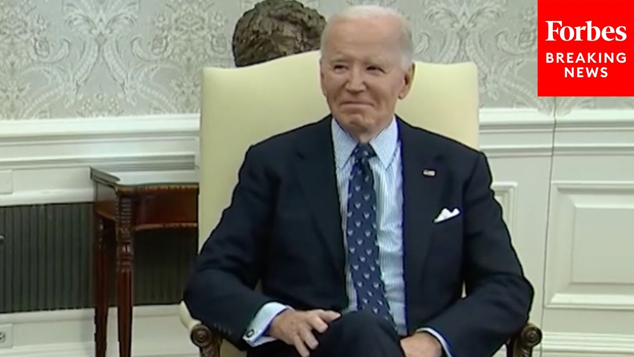 JUST IN: Biden Ignores Reporters' Questions During Oval Office Meeting With Israel's President