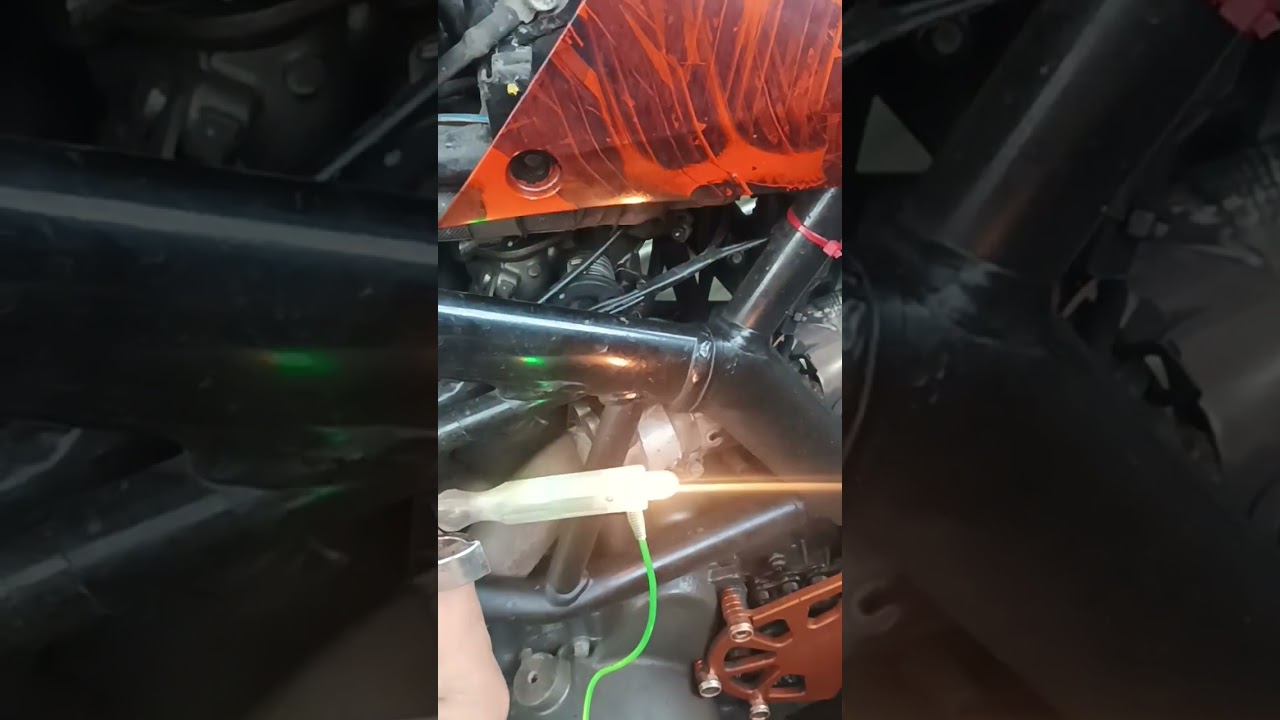 ganito mag manual test ng stator coil ng KTM duke 200 gamit ang test light