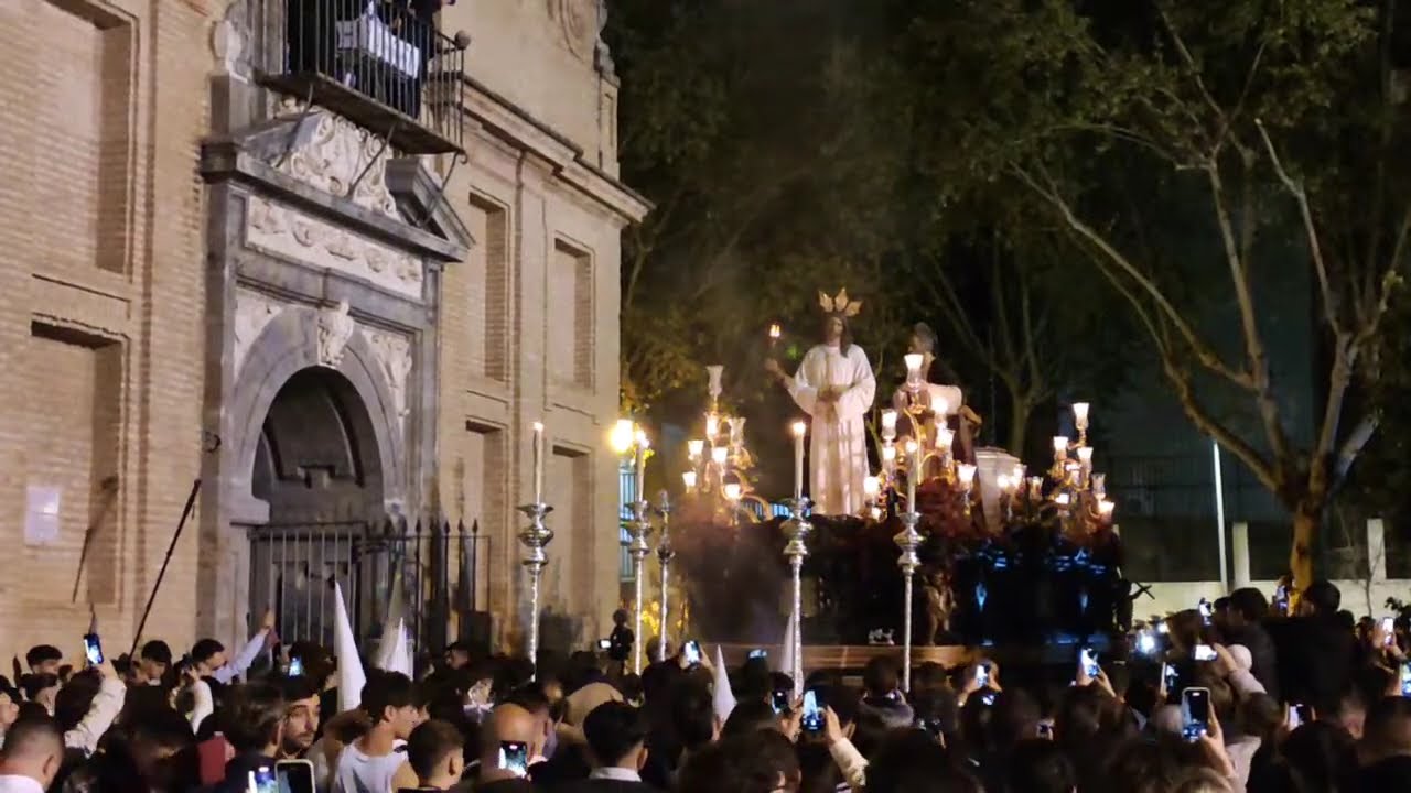 Procesión de Nuestro Padre Jesús de la Bondad - Entrada - Agrupación Musical del Cristo de Gracia