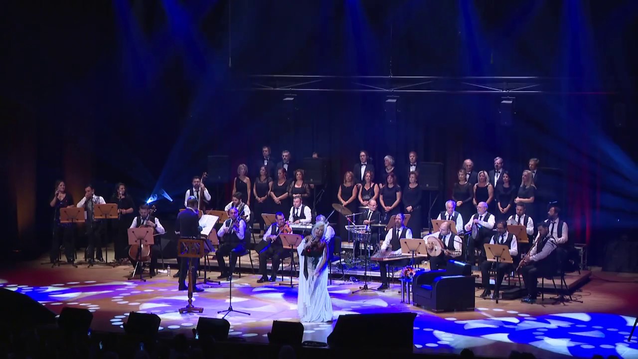 Emel Sayın I Bir Sevda Geldi Başıma I CRR Konseri