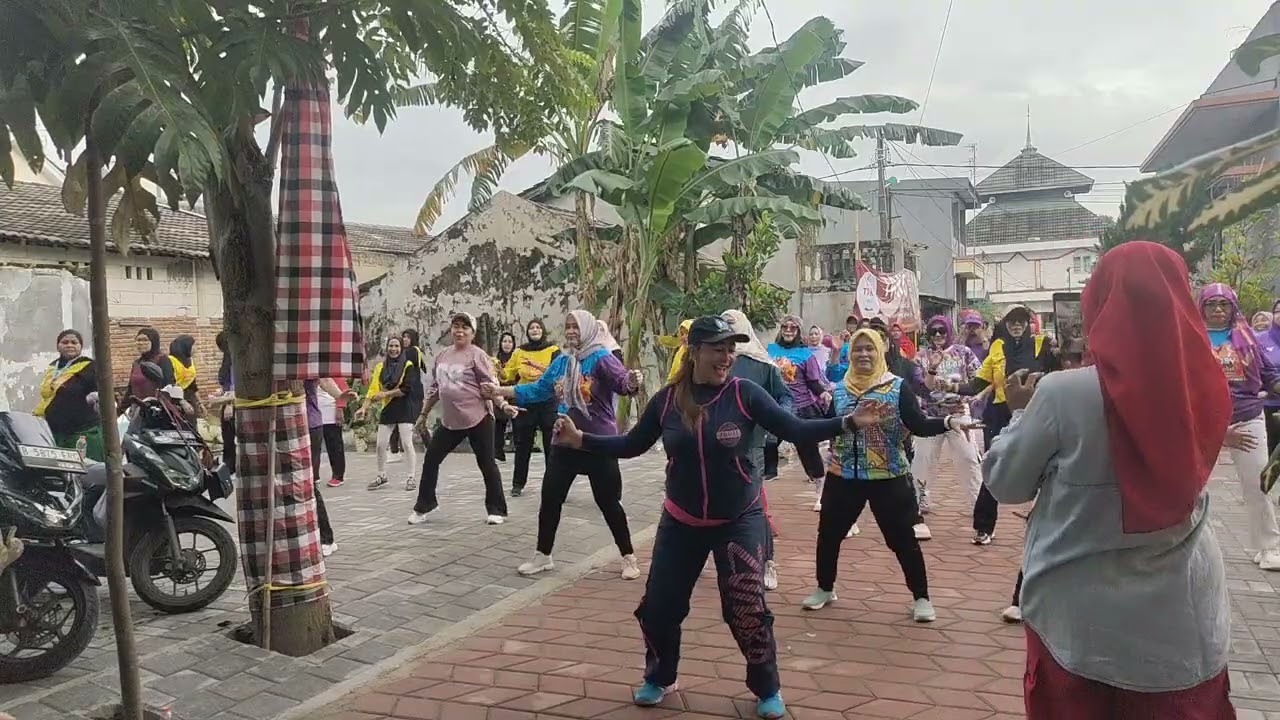 Tung Keripit , FiiJay
