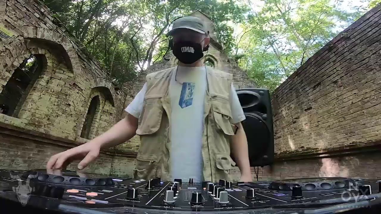 Simula w/ Onyx Recordings