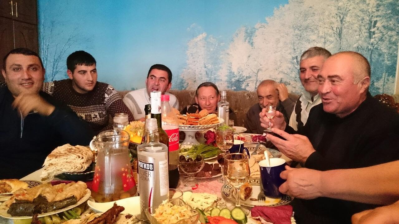 Un repas de fête en Arménie