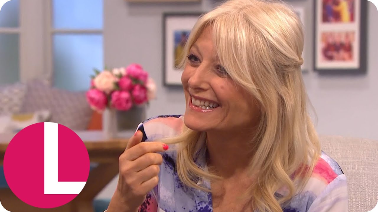 Zig And Zag Surprise Gaby Roslin With A Message to Celebrate Her 30 Years In TV | Lorraine