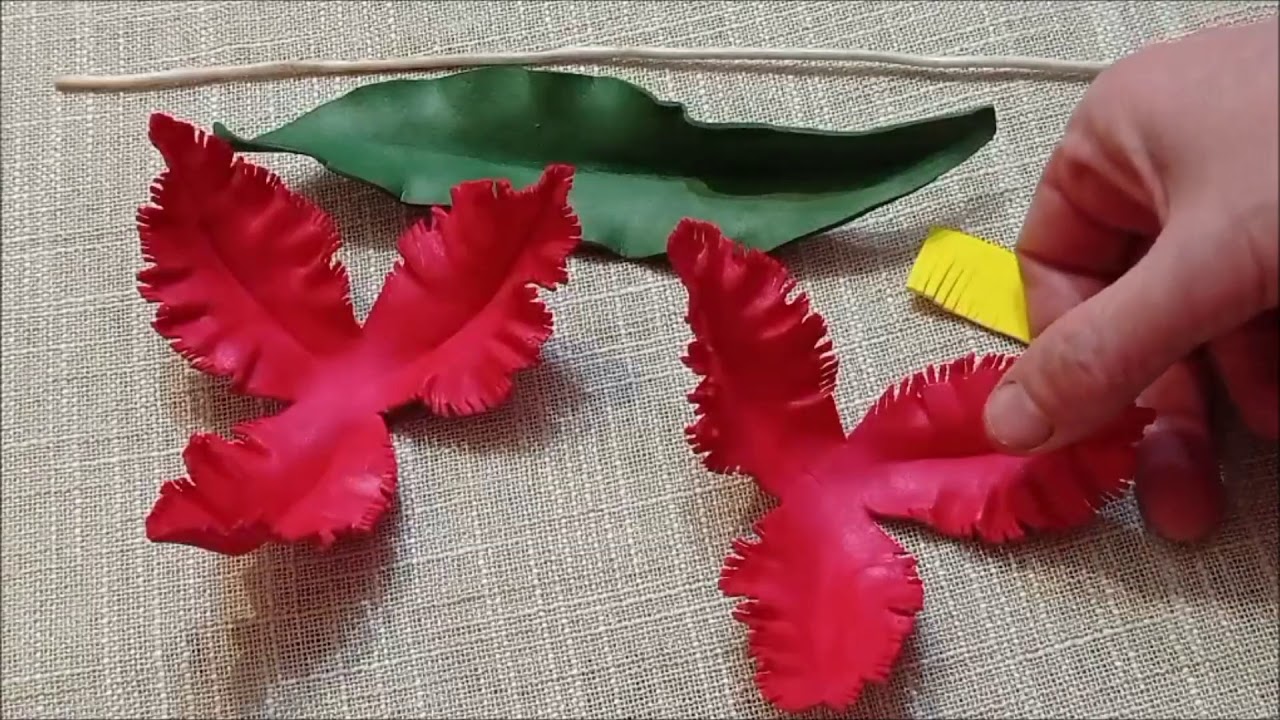 Бахромчастый тюльпан из фоамирана