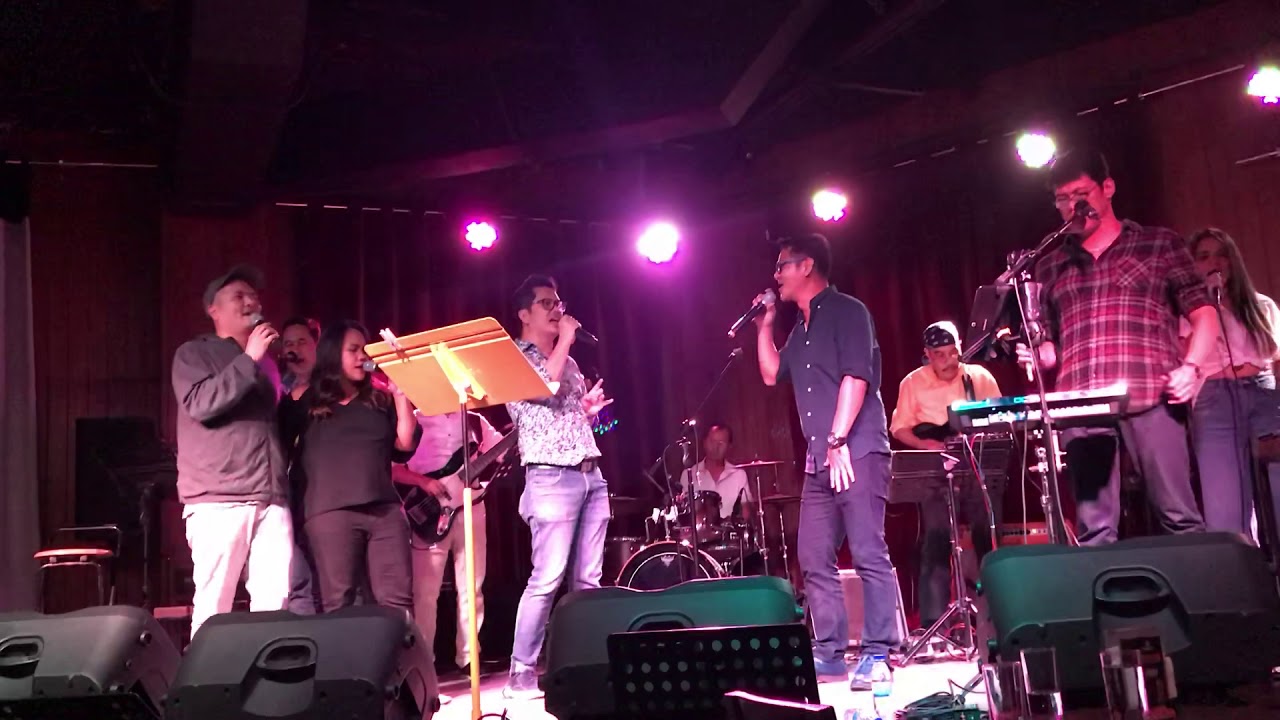 Jeff Arcilla, Carlo Orosa, Jun Ofracio &ldquo;How Deep Is Your Love&rdquo;