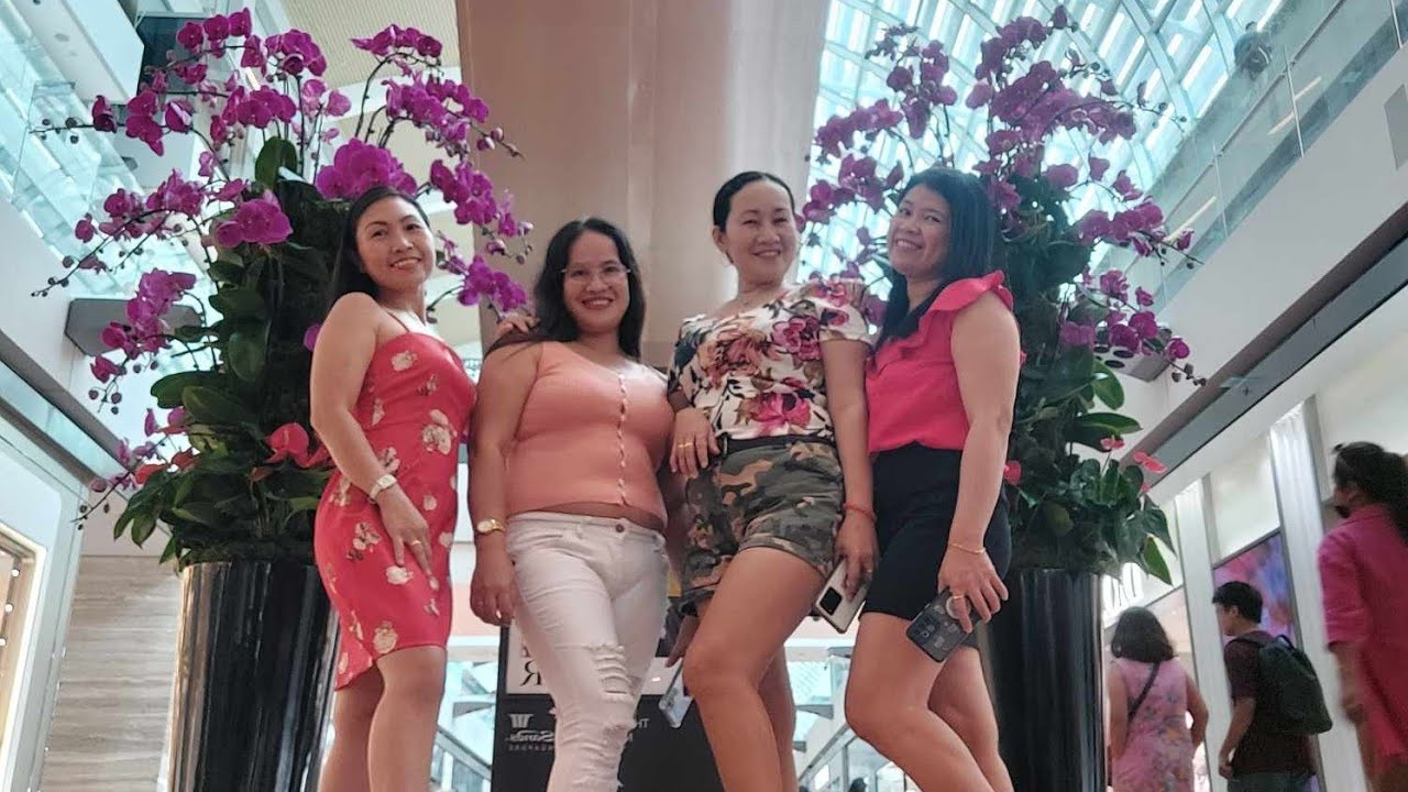 Roaming around marina bay sand singapore #walkingvideo #youtubevideo #vlog #beautifulplace #ofw