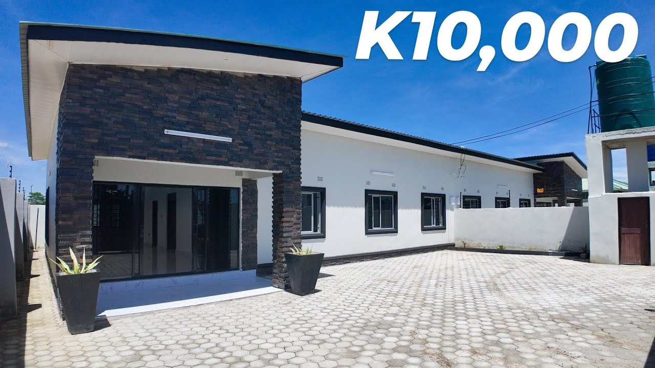 A Sweet House Off The Grid in Makeni....