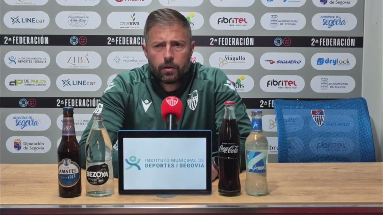 Rueda de prensa de Joaquín Gómez previa al partido de la Gimnástica Segoviana frente al Langreo