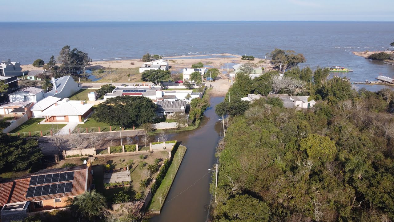 ARAMBARÉ POR DRONE COMO ESTA NÍVEL DA LAGOA DOS PATOS,DO ARROIO VELHACO APÓS AS CHUVAS TEREM PARADO