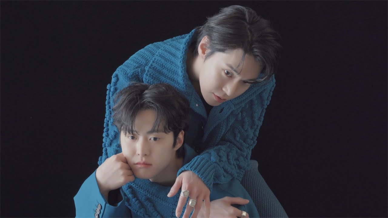 엄마 보고 있죠?💚 | 도영, 공명 ‘동형제’ W Korea Photoshoot Behind