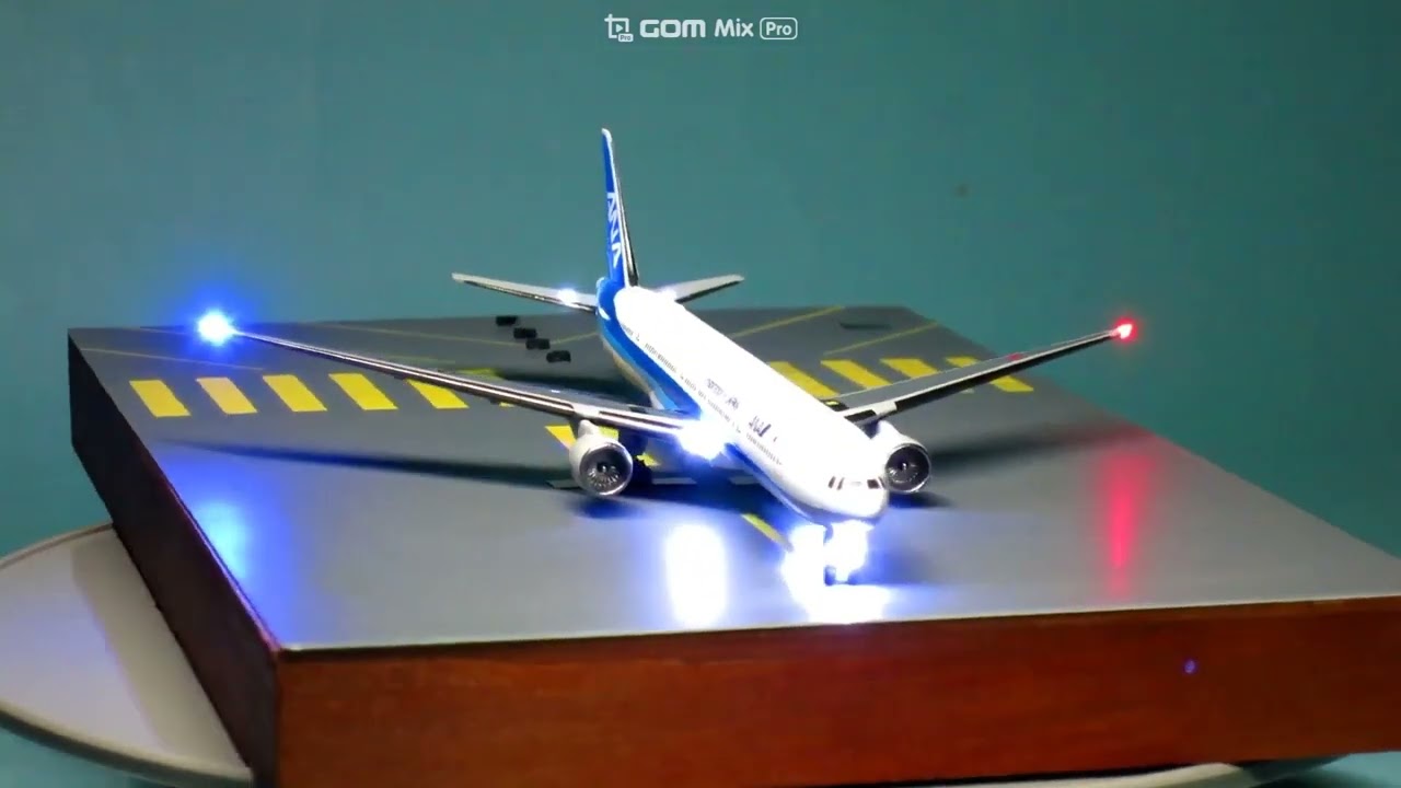 1/500　B777-300ER　ANA　JA787A(マイコン電飾)
