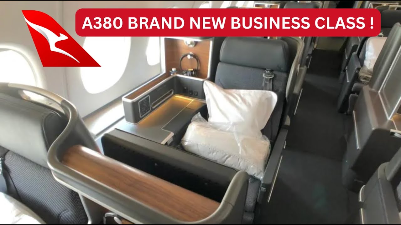 BUSINESS CLASS TRIP REPORT /QANTAS LUXURY A380 QF1 Sydney - Singapore