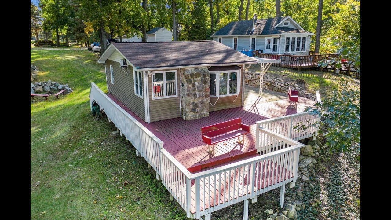 10212 Born Street Three Rivers, MI Homes for Sale | cressyeverett.com