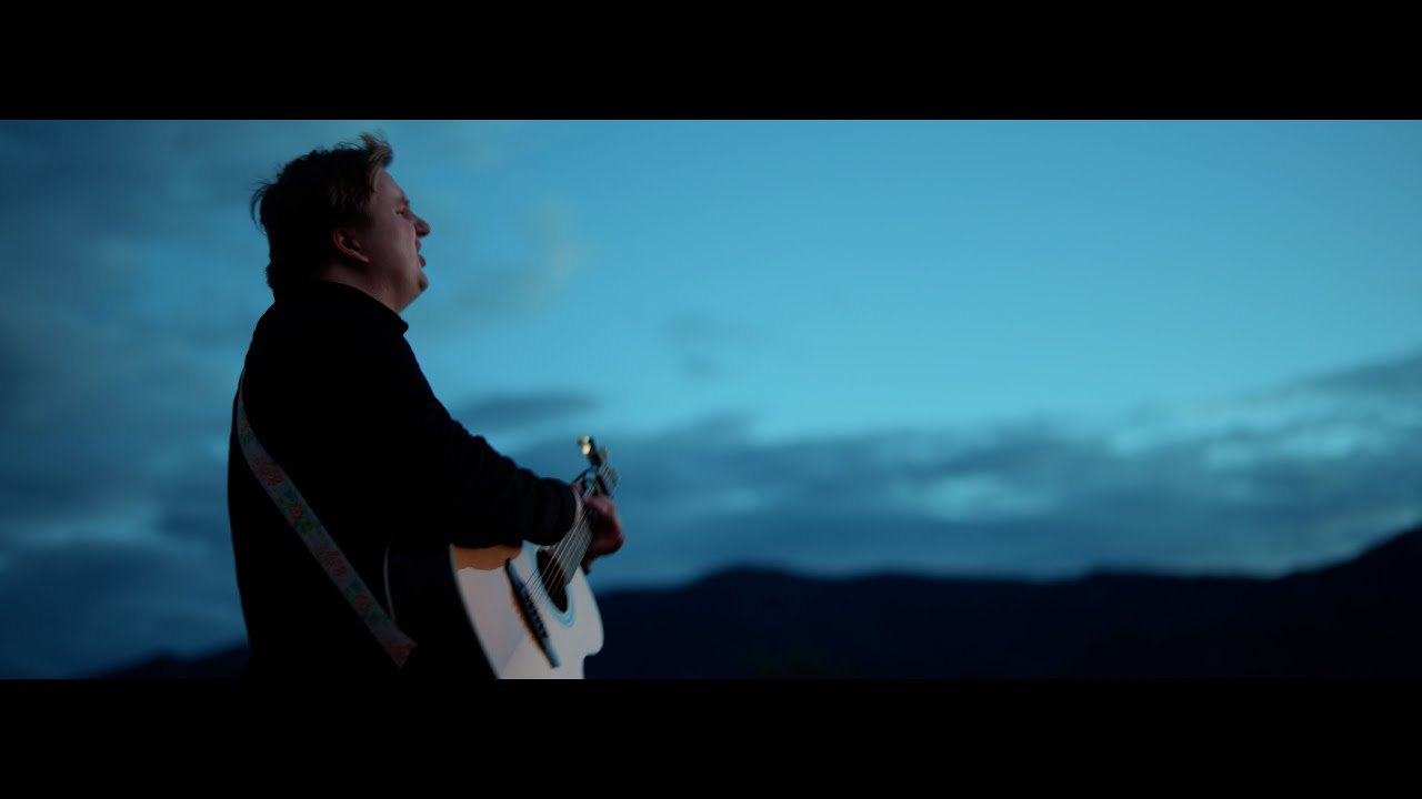 BLUE | Official Music Video | Peter Schmidt
