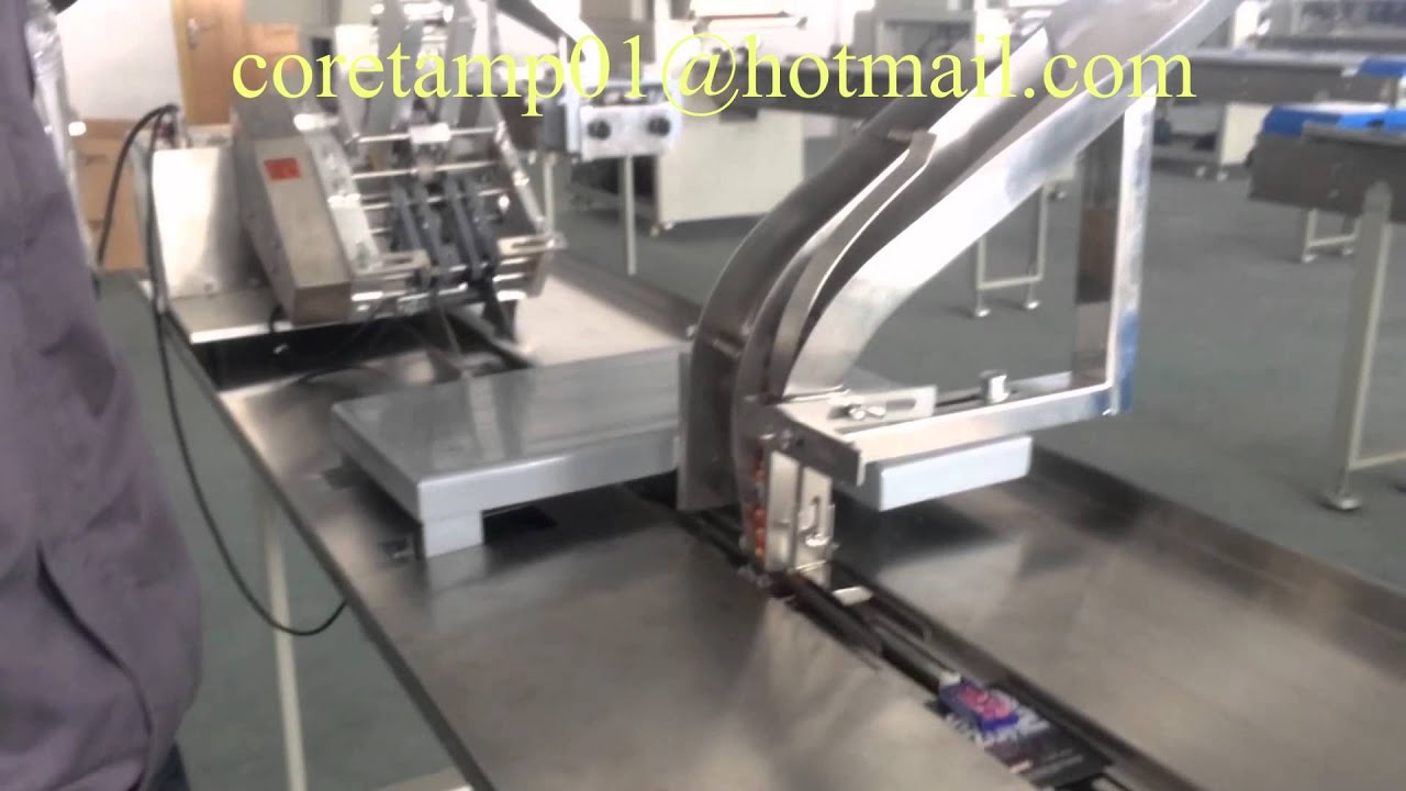 Card flow pack machine with auto feeder ，card auto feeder ，chewing gum automatic flow pack machine