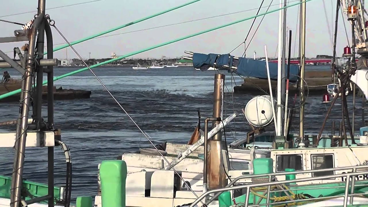 東北地方太平洋沖地震(銚子市） Earthquake and Tsunami