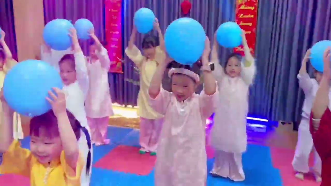 Vạn sự như ý  CLB Thái Hoà Kids