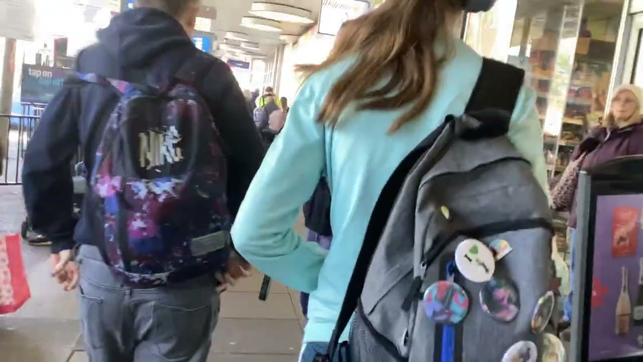Us saying hello to @MrBusandTrainEnthuasiast at Poole Bus Station with @_kaihere (04/03/2026)