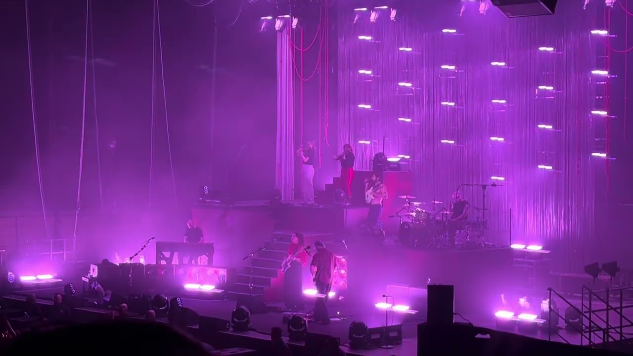 Biffy Clyro - Futique Tour 2026, Feb. 16th, Max-Schmeling-Halle, Berlin