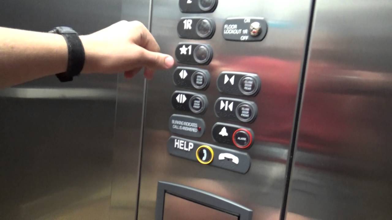 ThyssenKrupp Hydraulic Elevators - Hampton Inn Marion - Marion, AR