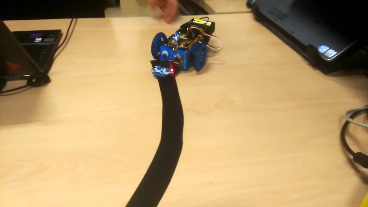 Icezum Alhambra: Testing the board on a robot
