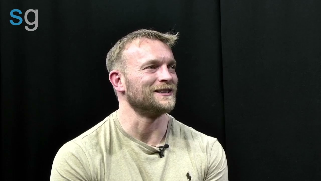 Tris Dixon talks about his book - Damage