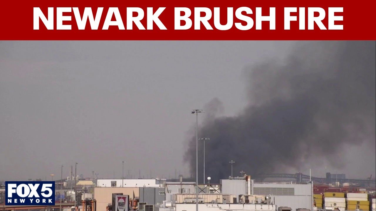 LIVE: Newark, NJ brush fire