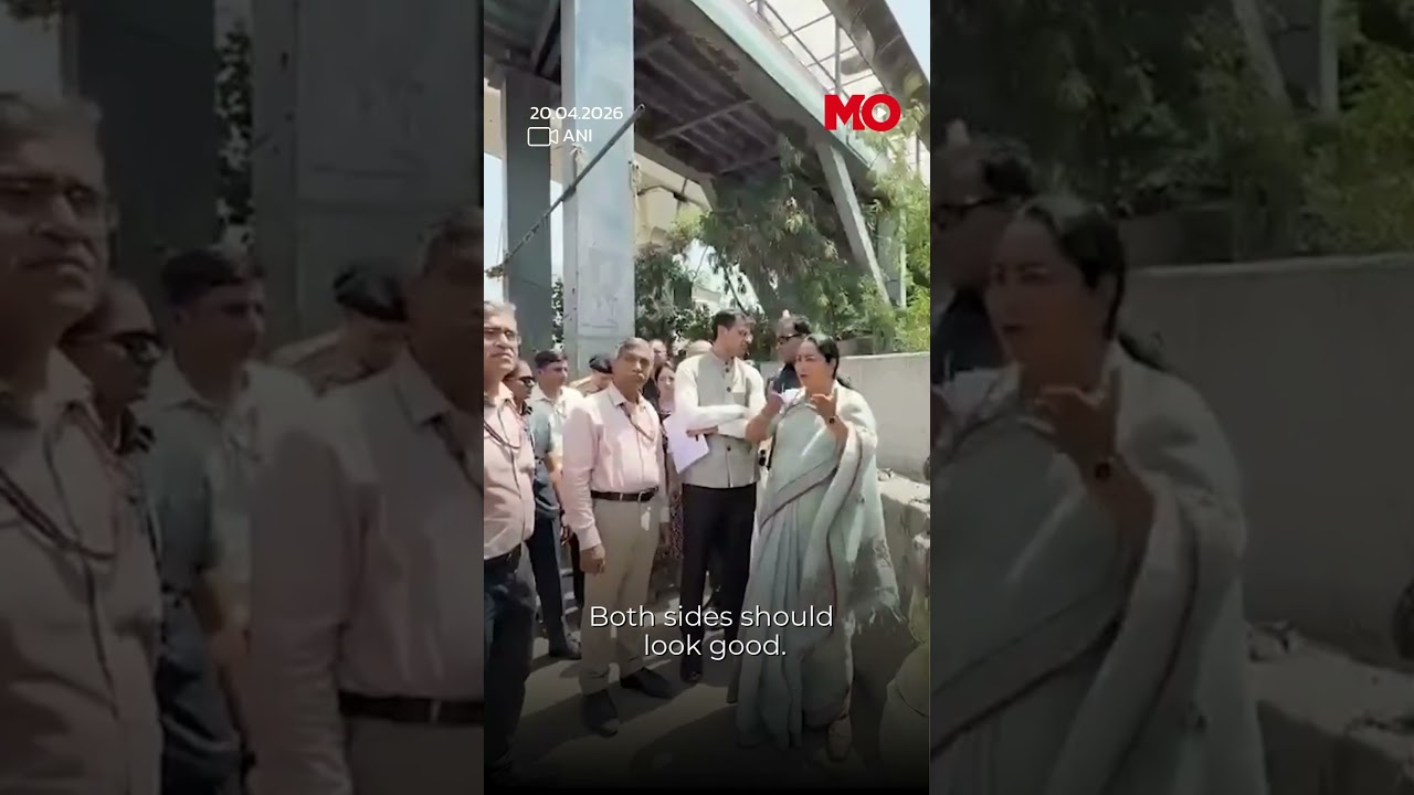 Delhi CM Rekha Gupta Yells At Officers | Mo of Everything