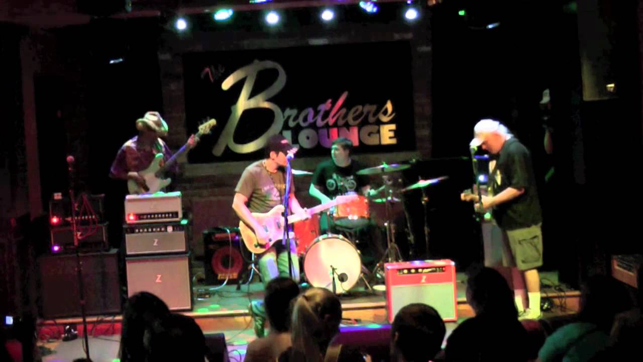 Z-Fest 2011 Brad Paisley Workingmans Blues and Pride and Joy