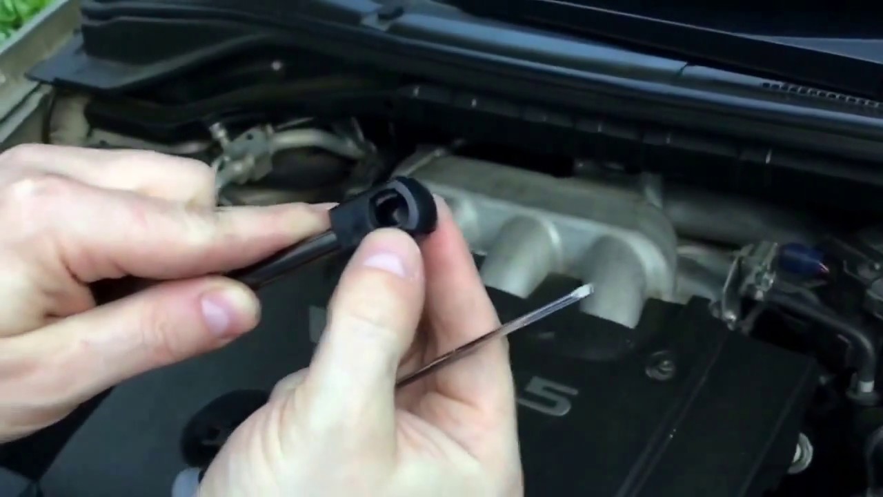 Nissan Murano hood strut support replacement