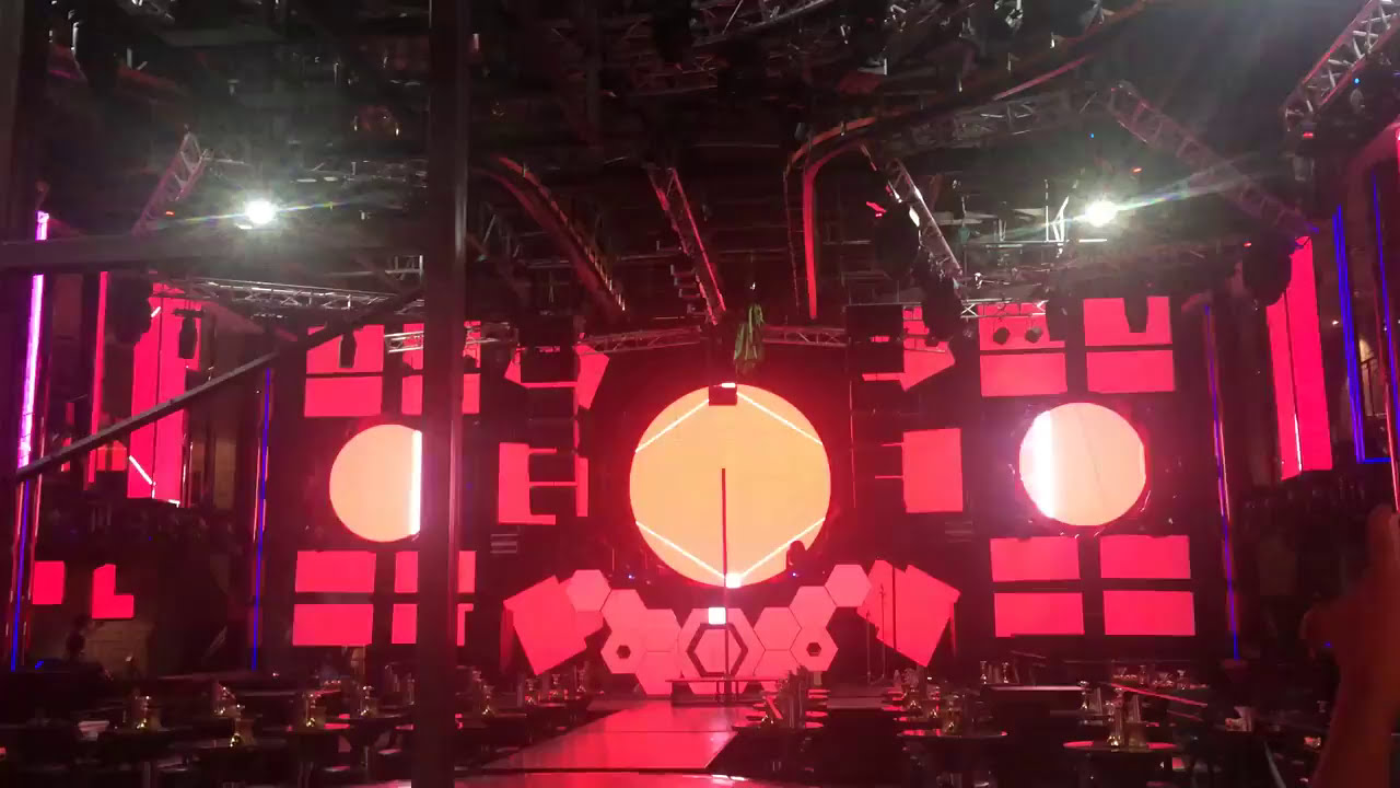 Creative immersive LED Display Solution for Nightclub