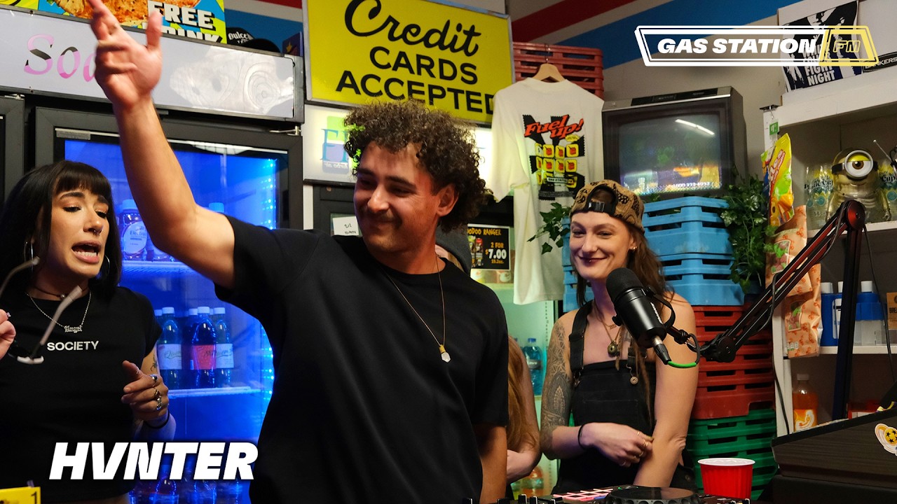Gritty Hip-Hop Infused Bass & Dubstep Mix in an ATX Gas Station ft. HVNTER