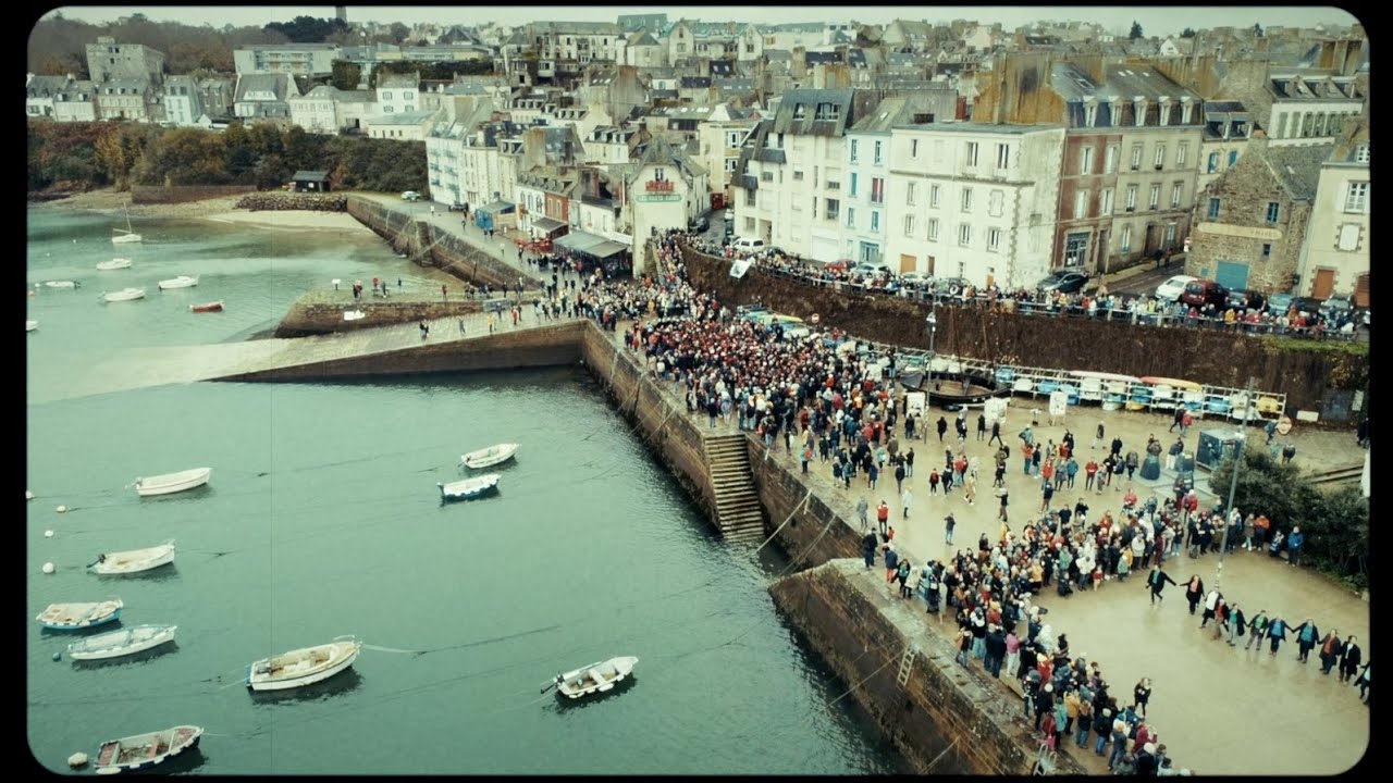 #8 CHANTS DOUARNENISTES / Foule Chantante de Pemp real a vo / Douarnenez