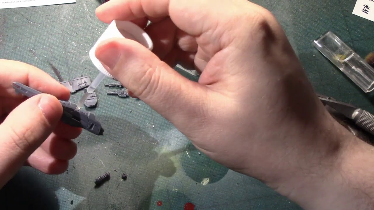 Aeronautica Imperialis Building the Avenger Strike Fighter