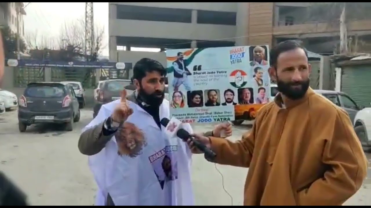mohd shafi urf Babbar sher held demonstration at press colony to receive RahulGandhi Congress at Jmu