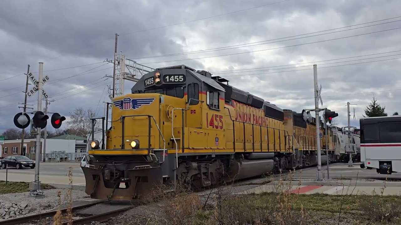 Union Pacific Railroad's LSE59 working Lake Industrial Lead in Brentwood MO 1/16/26