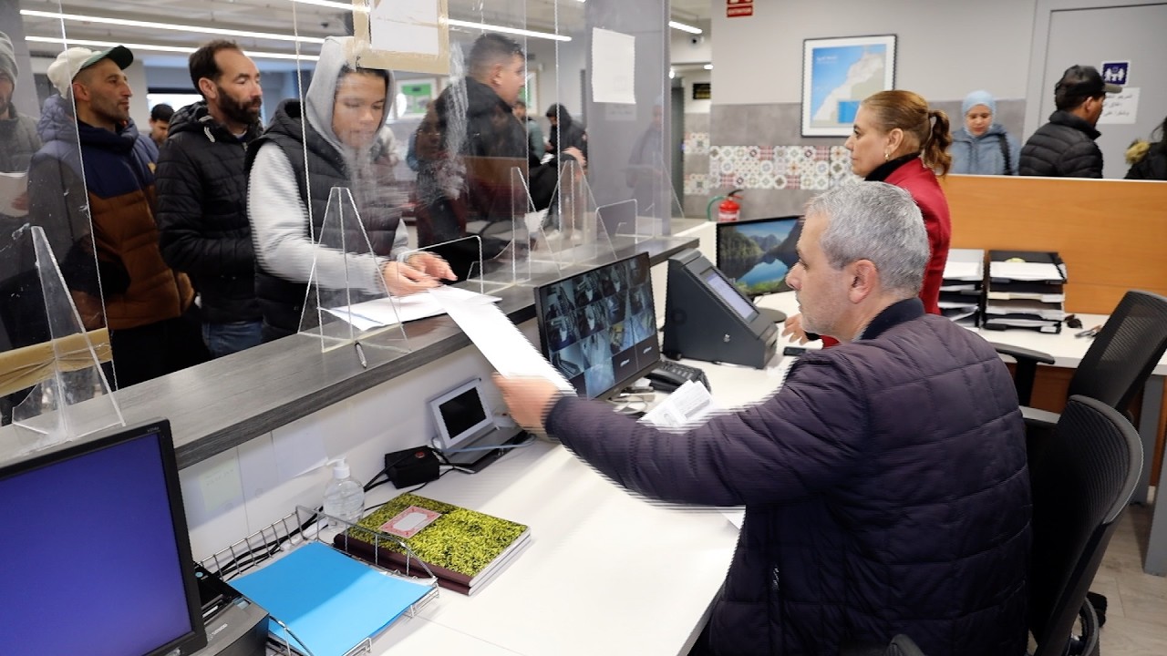 تعبئة استثنائية للقنصلية العامة للمغرب لخدمة أفراد الجالية