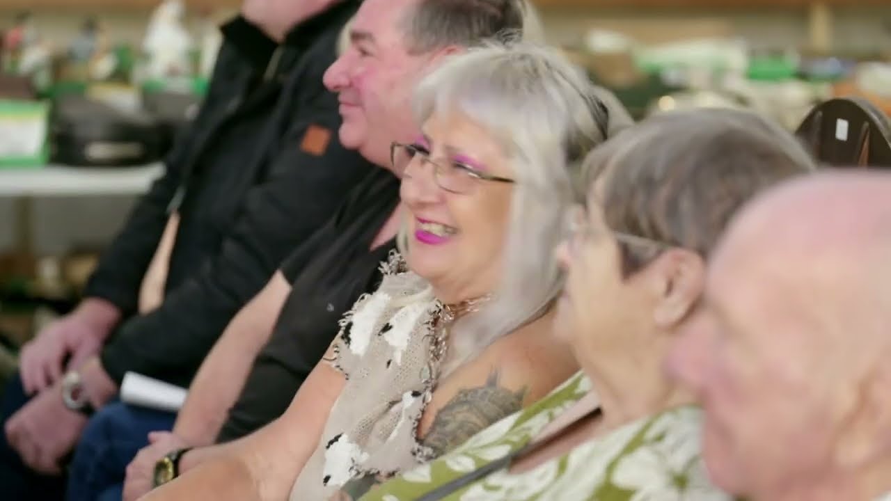 The Yorkshire Auction House - Season 6 Episode 18 - Super Models & Deco Delights