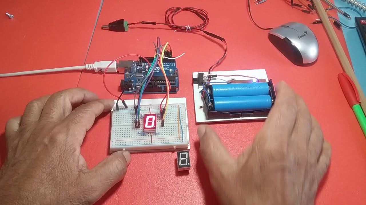 CONTADOR 0-9 ARDUINO CODIGO CORTO