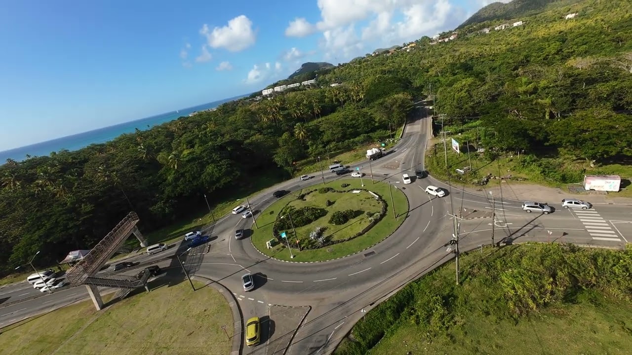 FPV Flying around Choc Cinema Pt 2