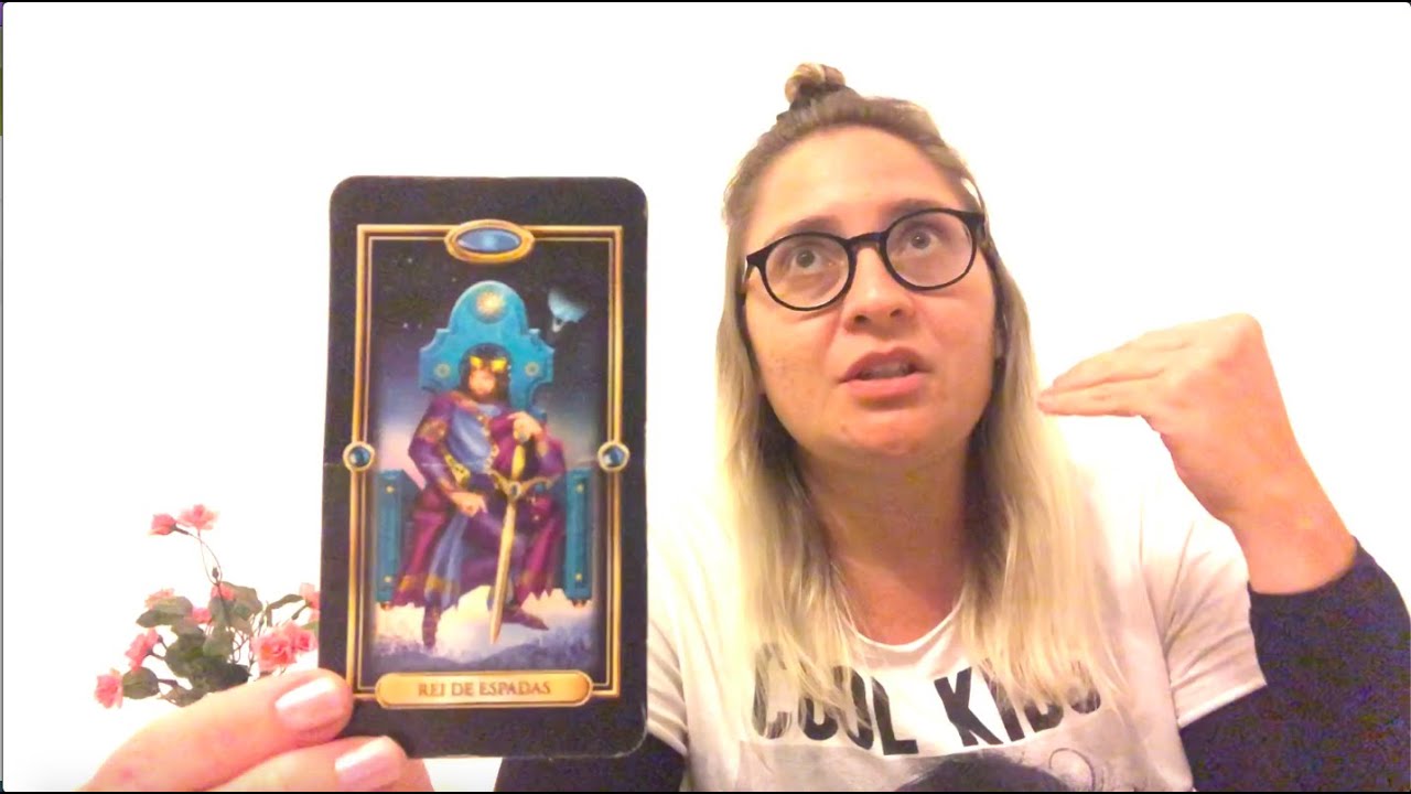 TAROT REI DE ESPADAS ✨— o auge da visão estratégica! dias de glória depois de tanta luta.