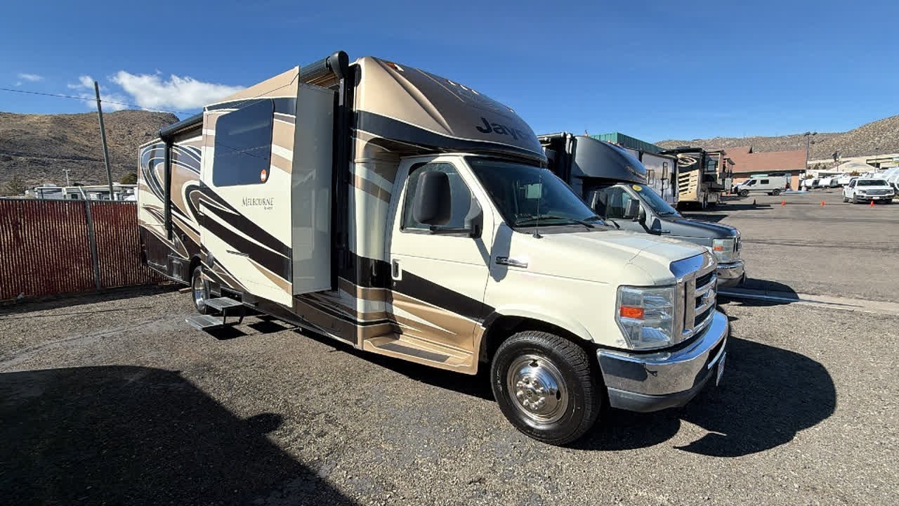 2015 MELBOURNE JAYCO 29D NV