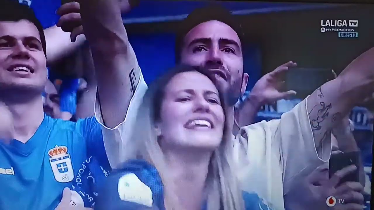 Himno de Asturias en el Carlos Tartiere