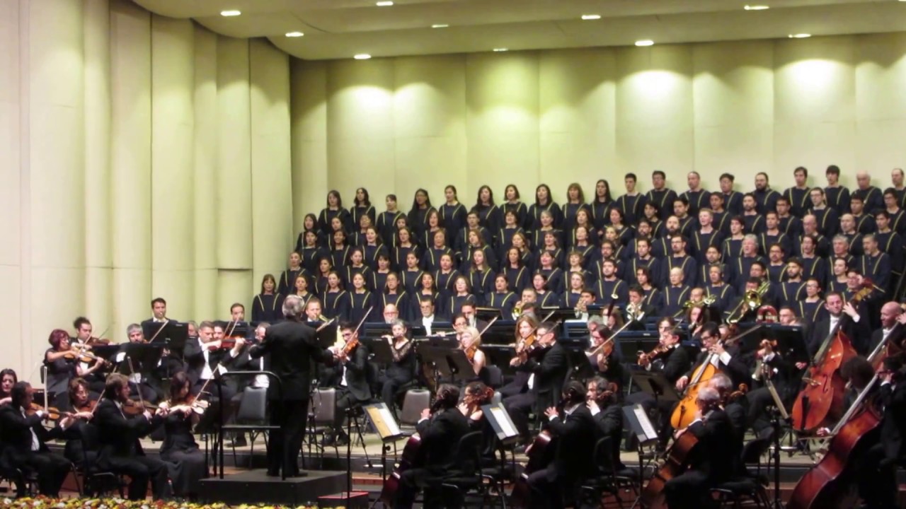 Himno de la Universidad de Concepción por sus 99 años .