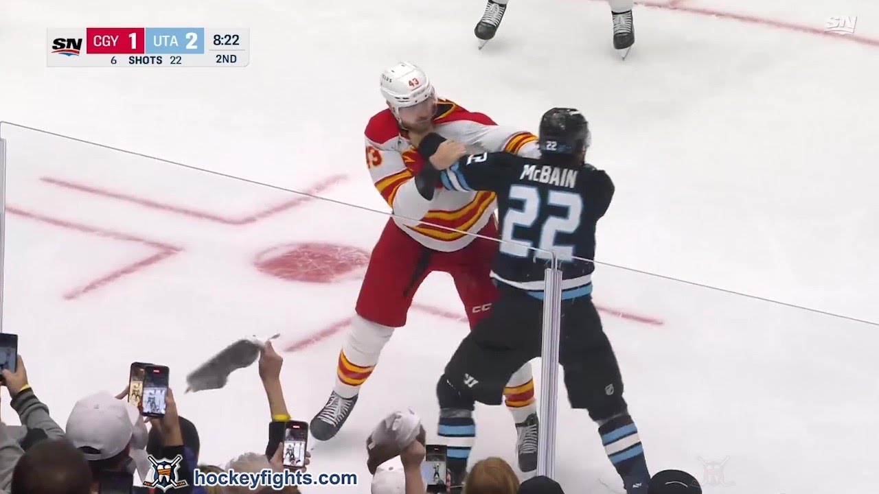 Adam Klapka vs Jack McBain Oct 15, 2025