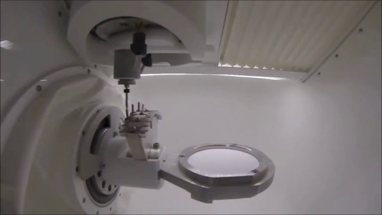 CD04 CD05 Compact milling 4 or 5 axis
