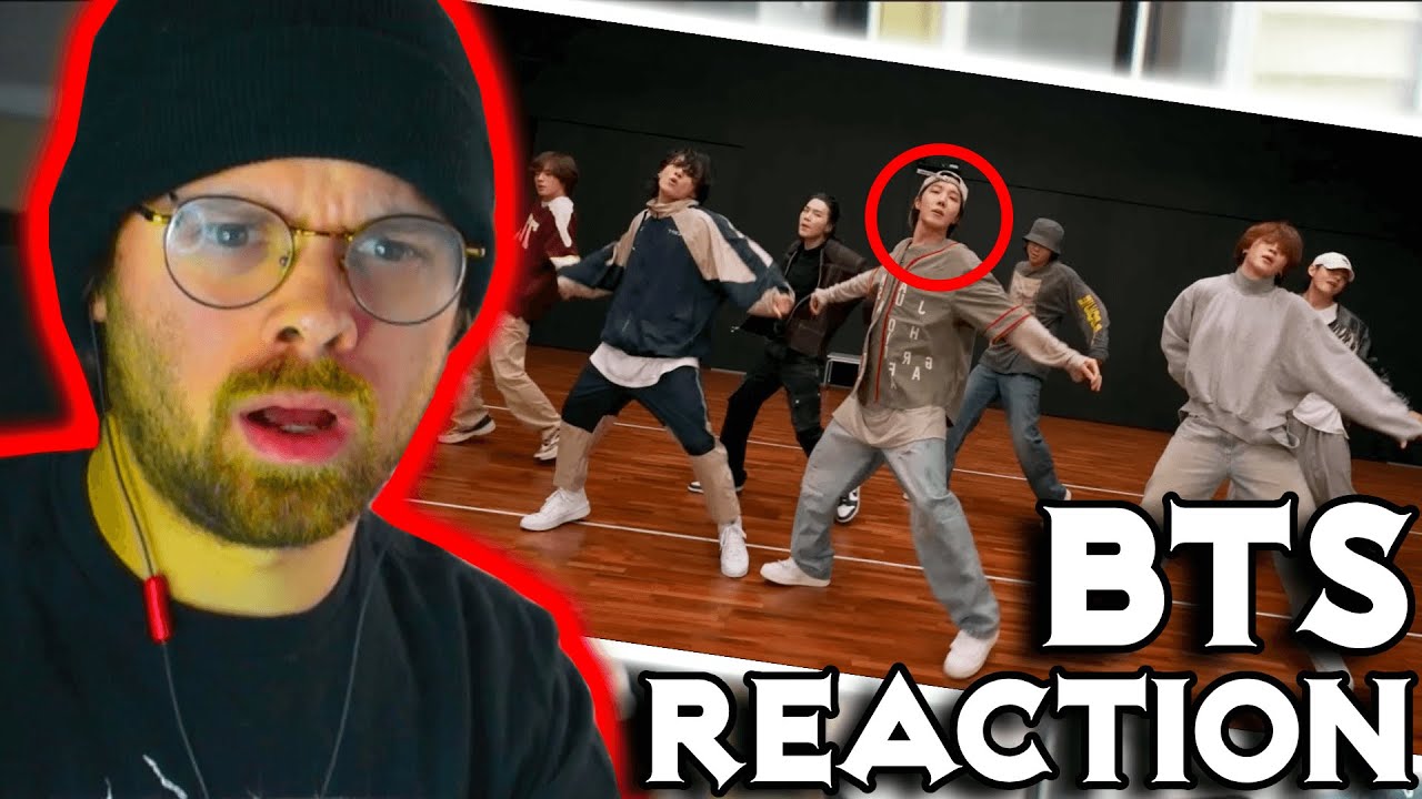 RAP FAN REACTS TO BTS RUN - BTS [CHOREOGRAPHY] FIRST LISTEN