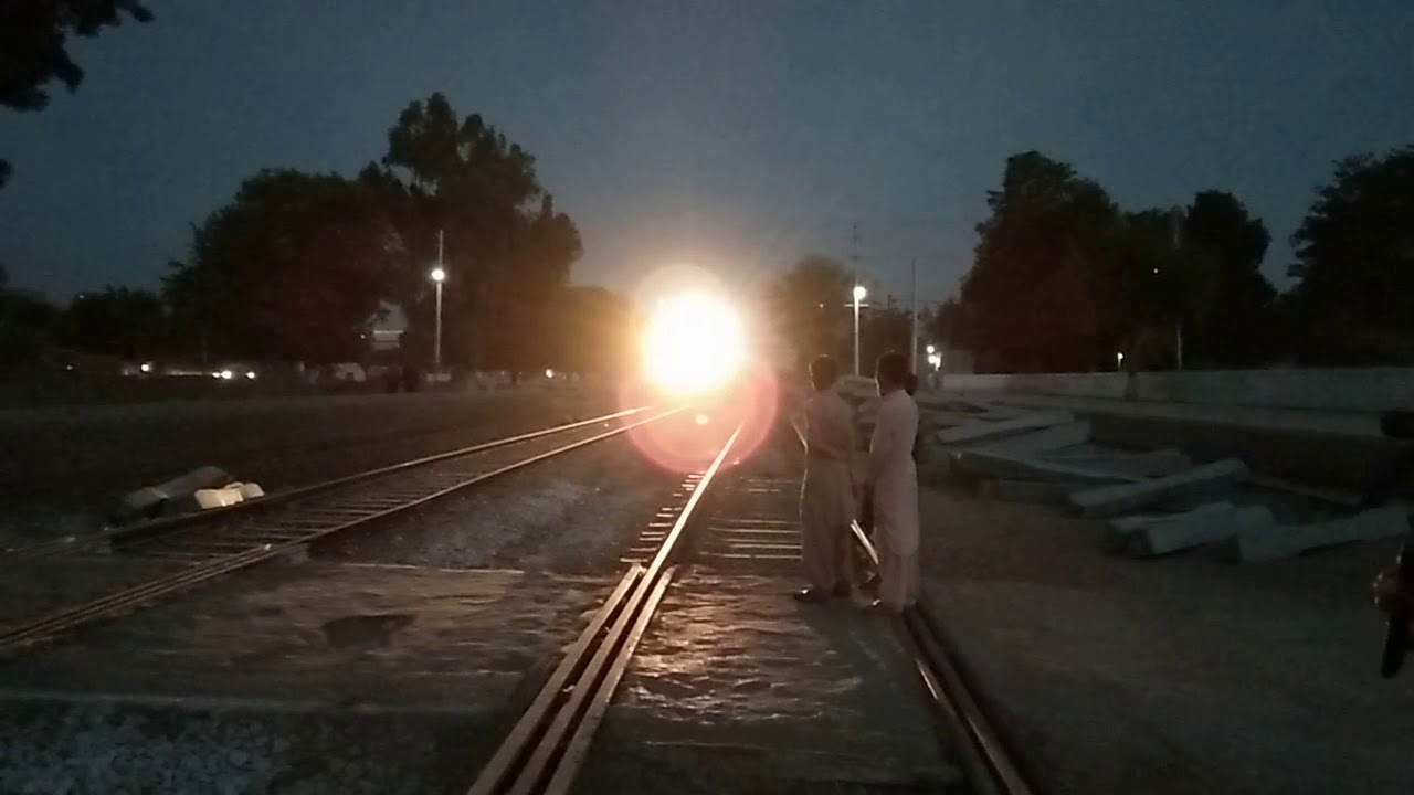 Fastest train 45UP Pakistan Express smashing at Nawabshah