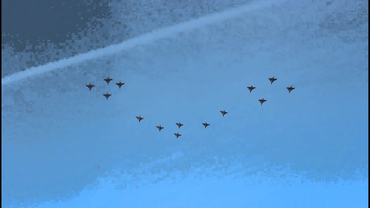 HuAF JAS-39 Gripen 14 ship at LHKE, November 2012.
